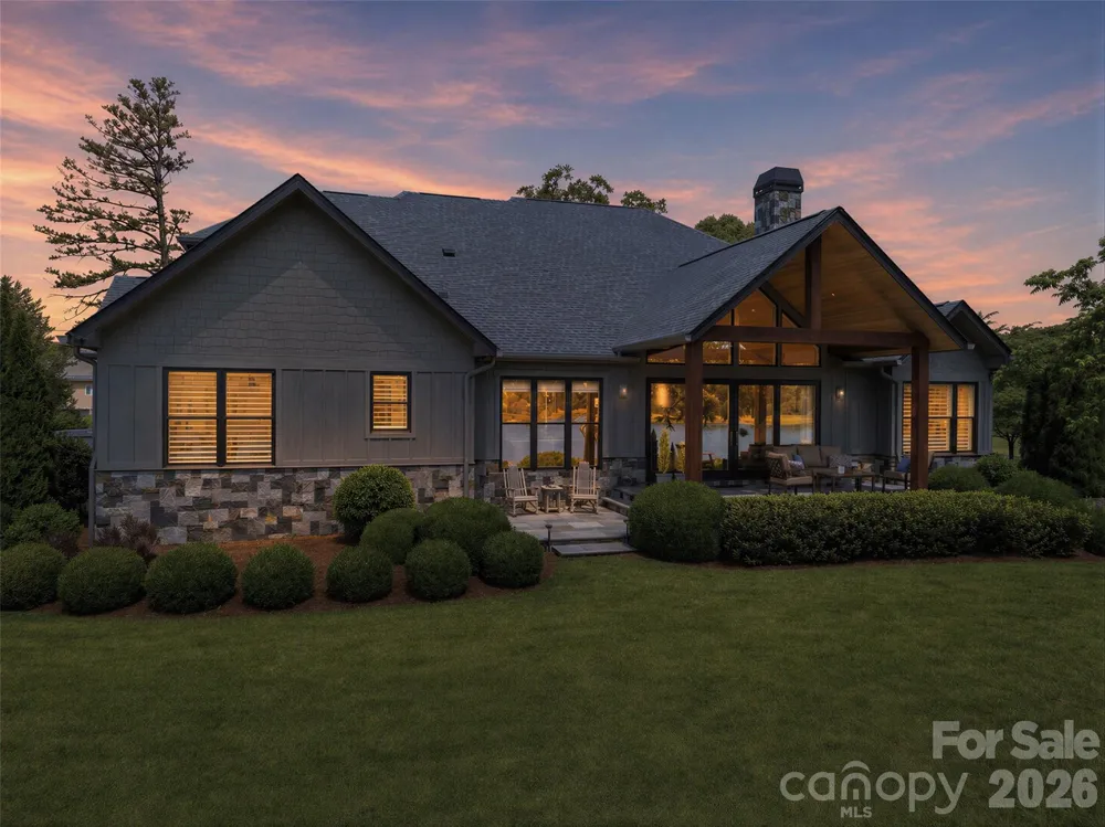 984 Mapleton Lane Columbus, NC 28722