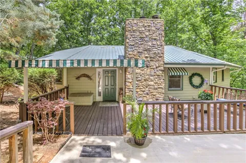 24 Sal Mountain Way