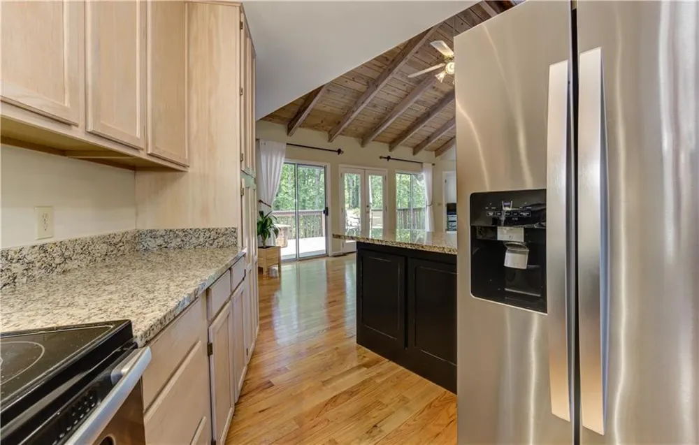24 Sal Mountain Way Sautee Nacoochee, GA 30571