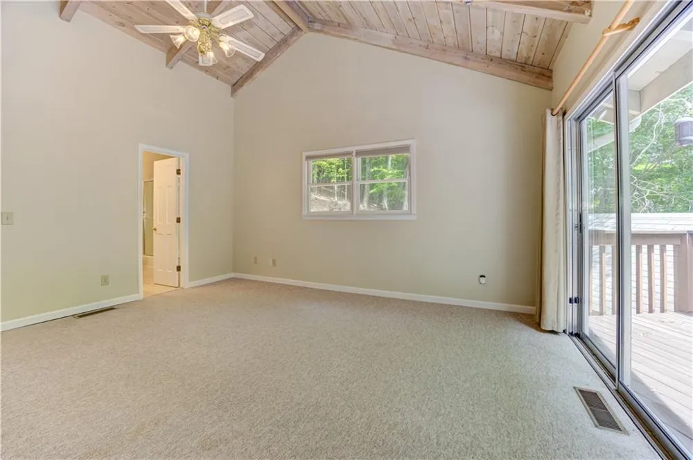 24 Sal Mountain Way Sautee Nacoochee, GA 30571