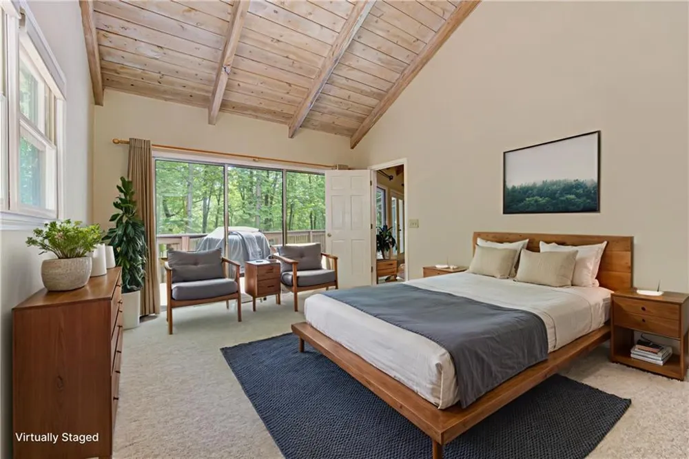 24 Sal Mountain Way Sautee Nacoochee, GA 30571