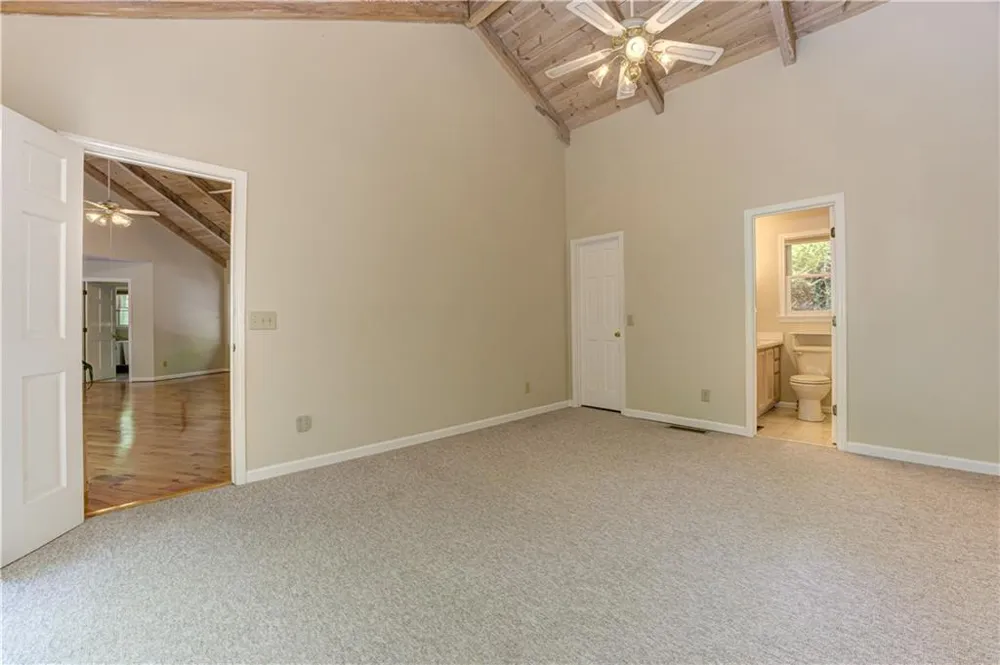 24 Sal Mountain Way Sautee Nacoochee, GA 30571