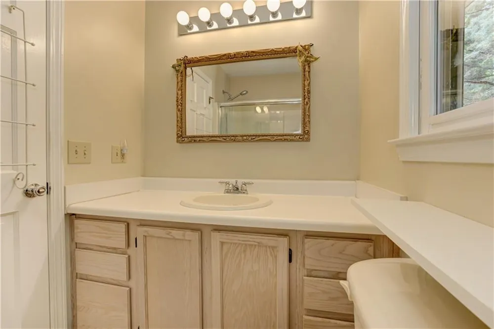 24 Sal Mountain Way Sautee Nacoochee, GA 30571
