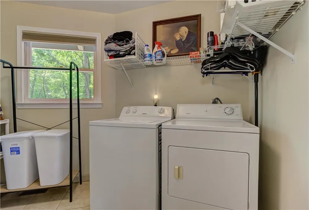 24 Sal Mountain Way Sautee Nacoochee, GA 30571