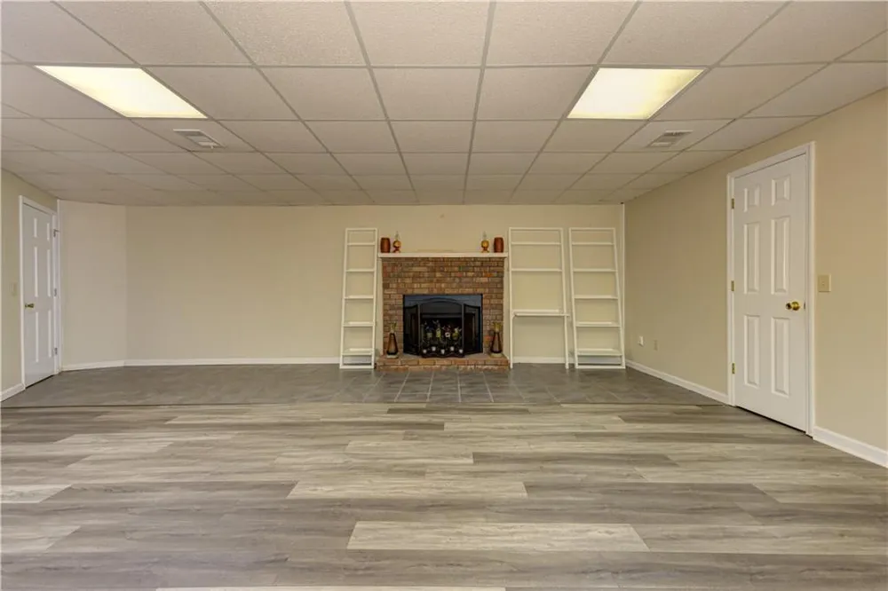 24 Sal Mountain Way Sautee Nacoochee, GA 30571