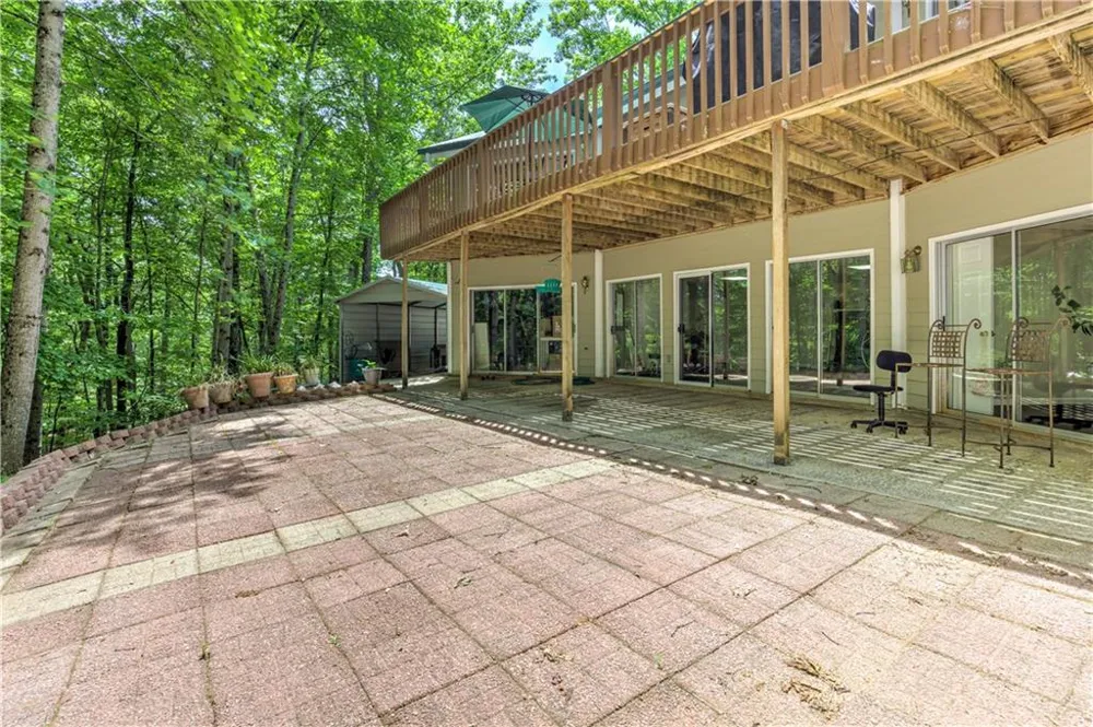 24 Sal Mountain Way Sautee Nacoochee, GA 30571