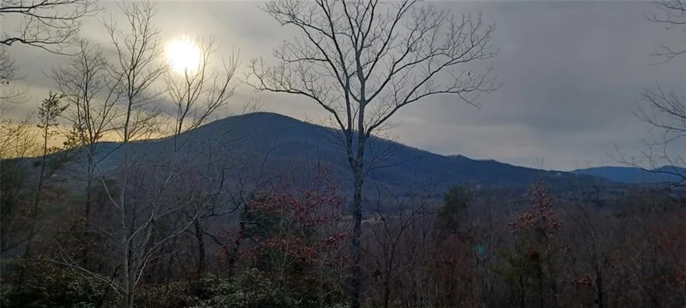 24 Sal Mountain Way Sautee Nacoochee, GA 30571