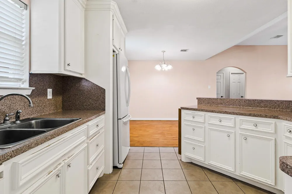 1060 Yaupon Cove Drive Onalaska, TX 77360