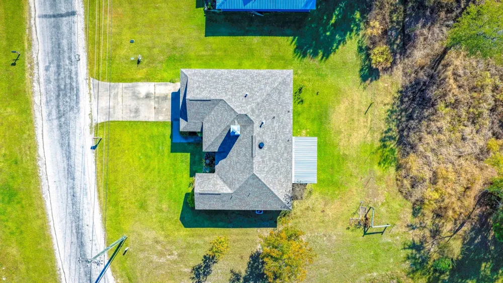 1060 Yaupon Cove Drive Onalaska, TX 77360