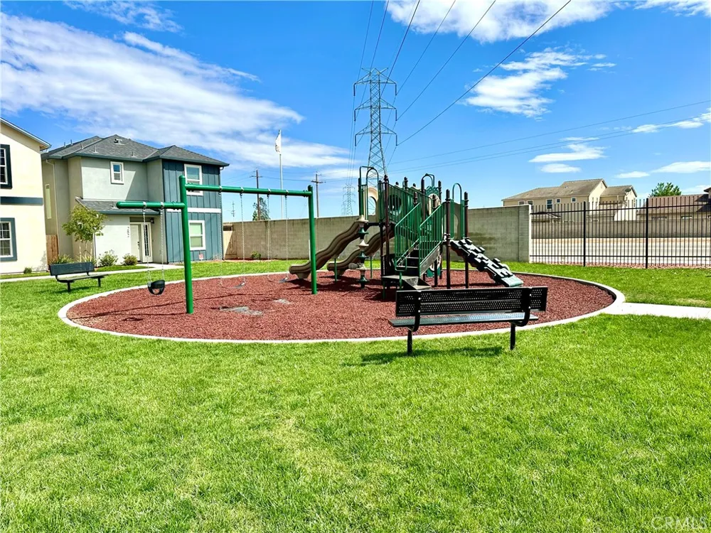 236 Montage Drive Merced, CA 95348