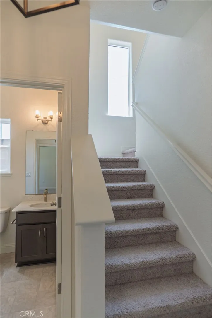 236 Montage Drive Merced, CA 95348