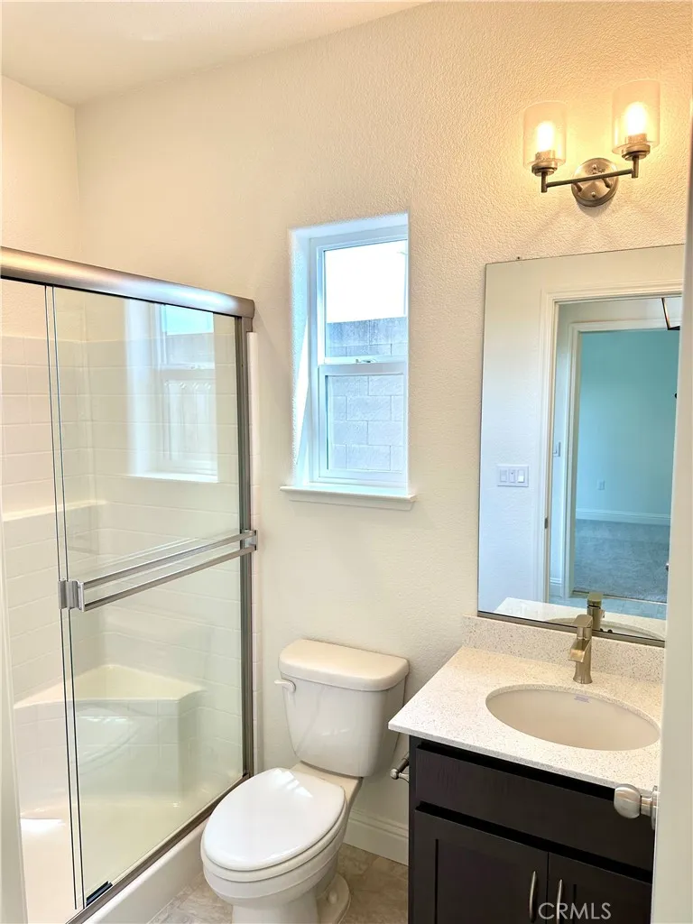 236 Montage Drive Merced, CA 95348