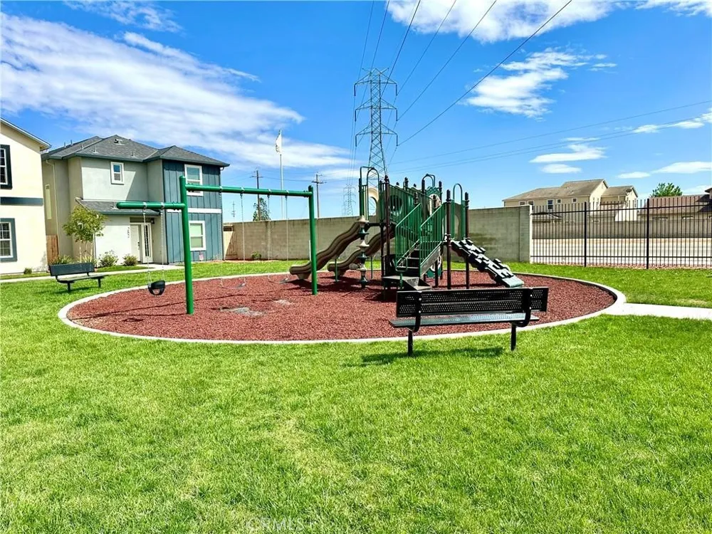 236 Montage Drive Merced, CA 95348