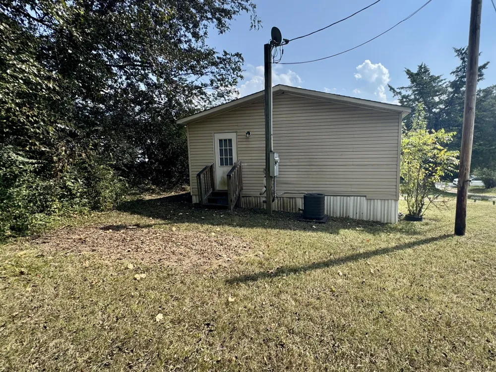 147 Mayberry Street Harriman, TN 37748