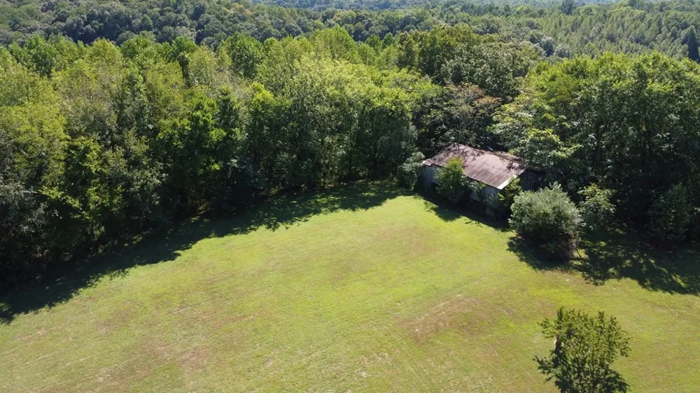 140 Spivey Ln Gainesboro, TN 38562