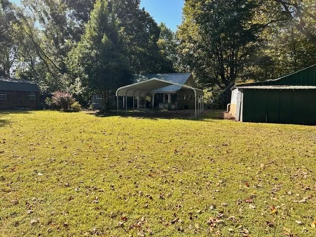 140 Spivey Ln Gainesboro, TN 38562