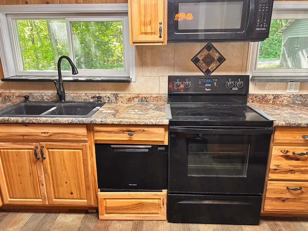140 Spivey Ln Gainesboro, TN 38562