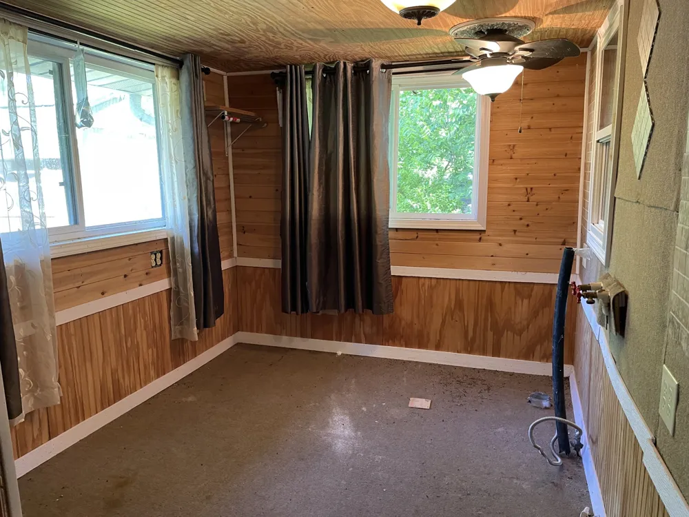 140 Spivey Ln Gainesboro, TN 38562