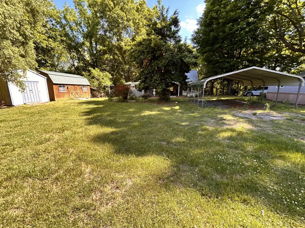 140 Spivey Ln Gainesboro, TN 38562