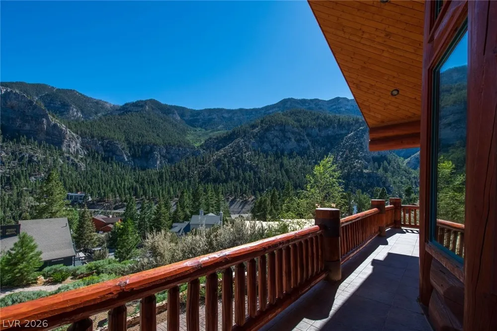 276 Seven Dwarfs Road Mount Charleston, NV 89124