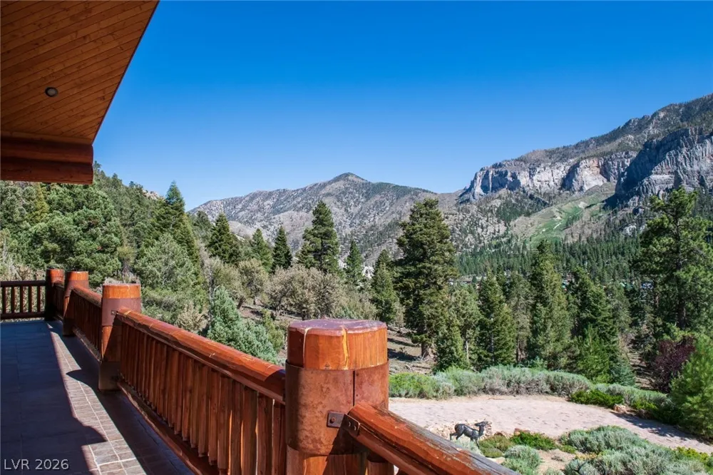276 Seven Dwarfs Road Mount Charleston, NV 89124
