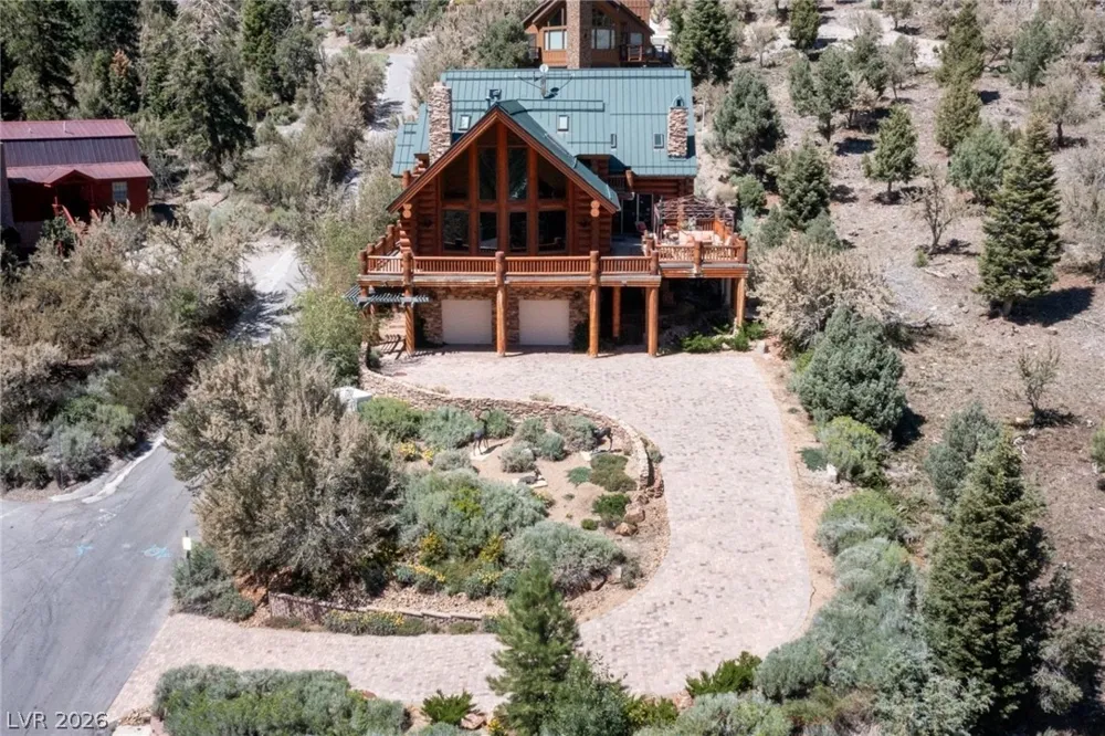 276 Seven Dwarfs Road Mount Charleston, NV 89124
