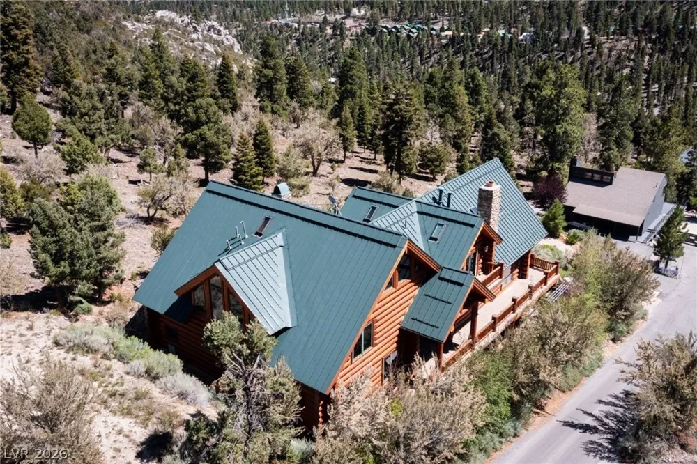 276 Seven Dwarfs Road Mount Charleston, NV 89124