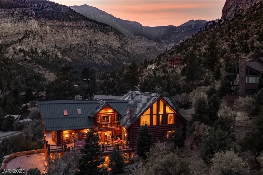 276 Seven Dwarfs Road Mount Charleston, NV 89124
