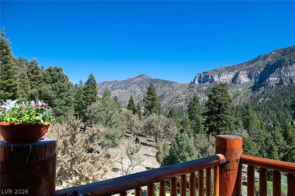 276 Seven Dwarfs Road Mount Charleston, NV 89124