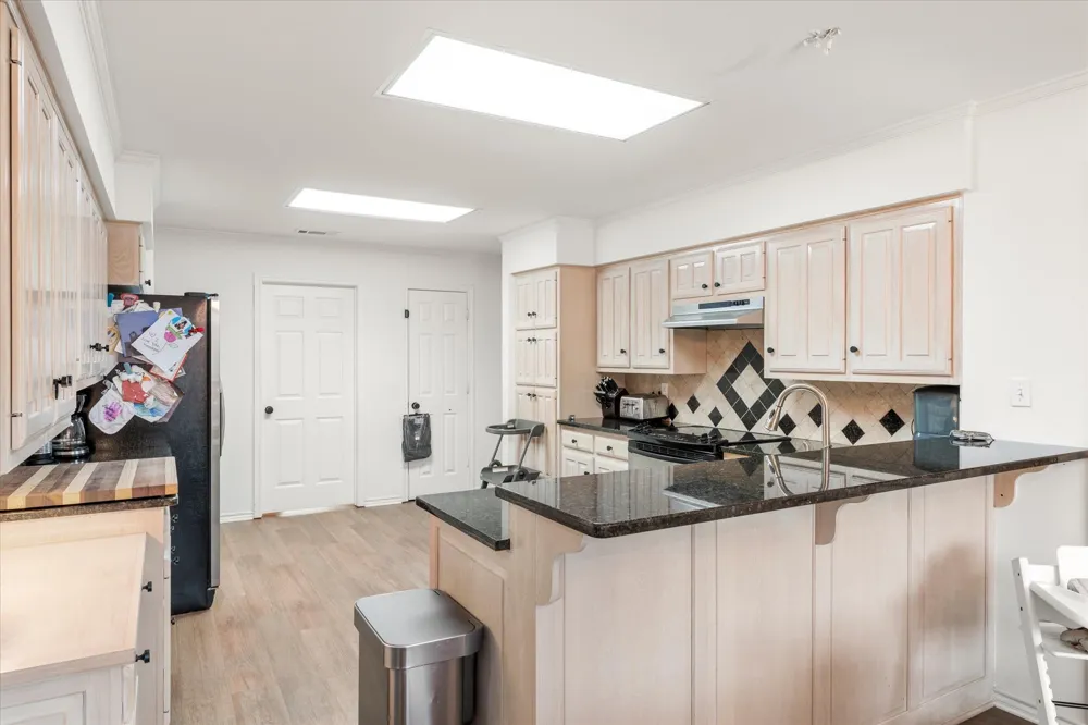 216 TURNBERRY Mt Pleasant, TX 75455