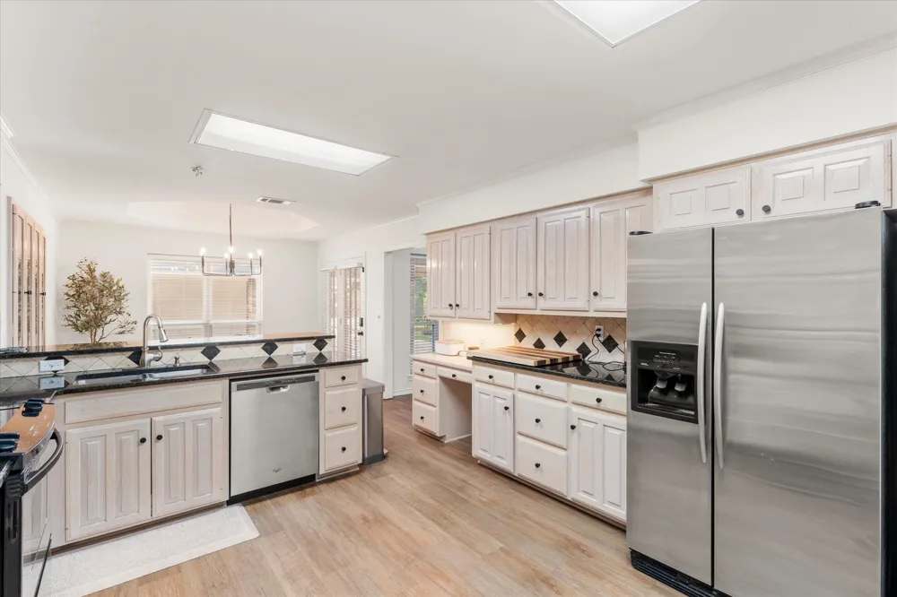216 TURNBERRY Mt Pleasant, TX 75455