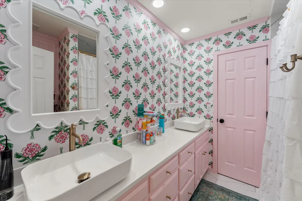 216 TURNBERRY Mt Pleasant, TX 75455