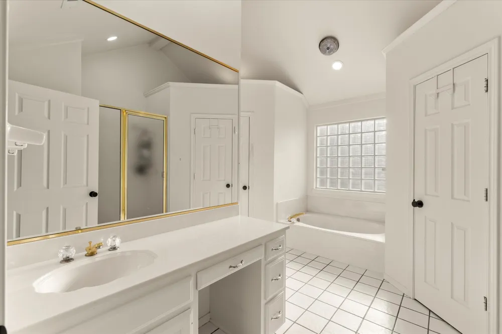 216 TURNBERRY Mt Pleasant, TX 75455