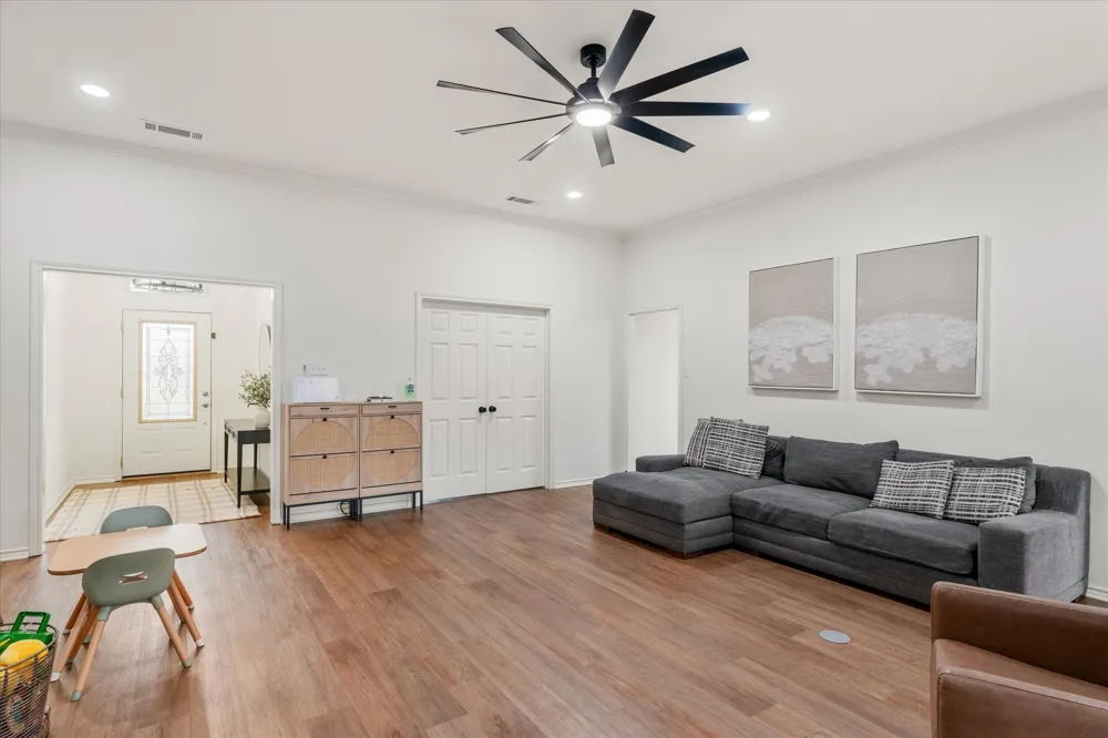216 TURNBERRY Mt Pleasant, TX 75455