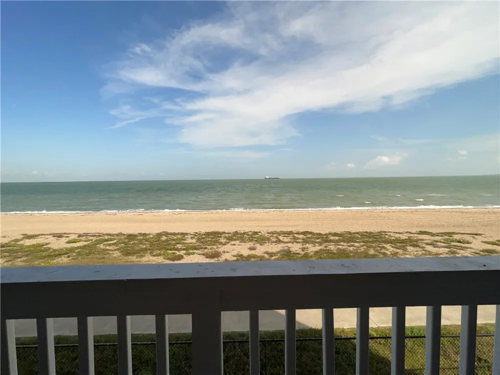 3938 Surfside Boulevard #2102 Corpus Christi, TX 78402