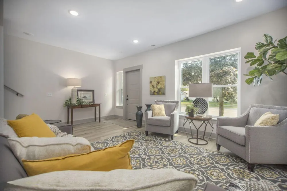 328 Maple Avenue Holland City, MI 49423