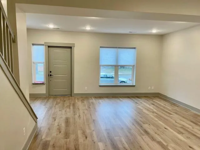 328 Maple Avenue Holland City, MI 49423