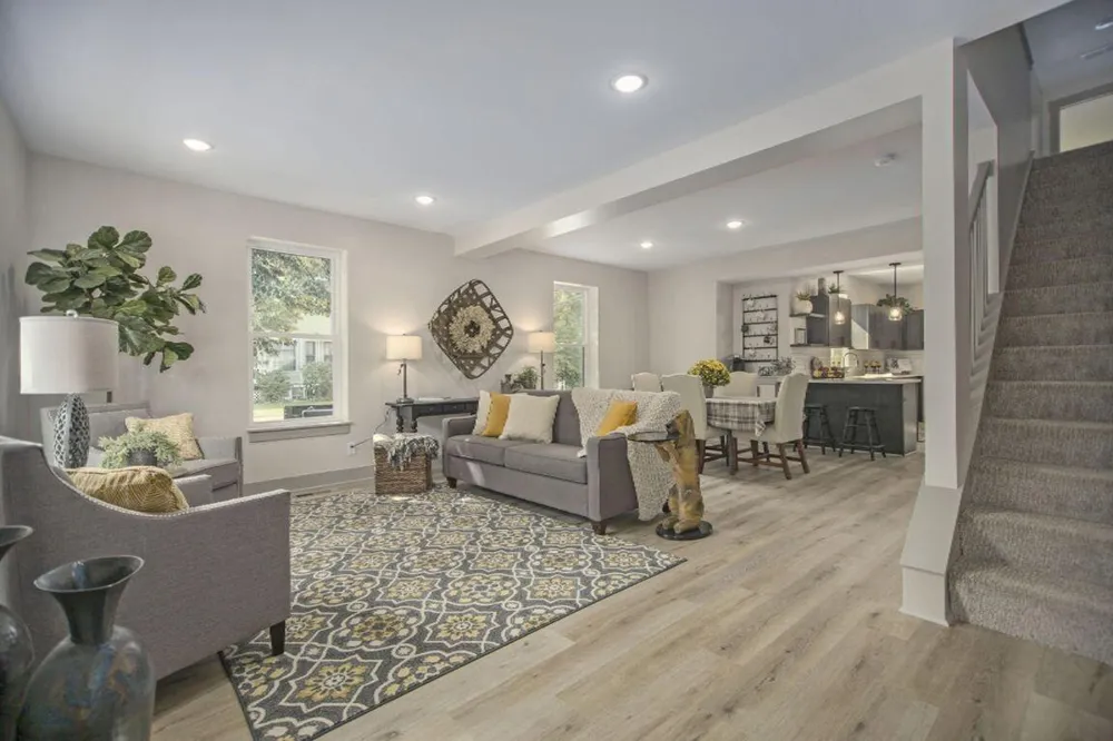 328 Maple Avenue Holland City, MI 49423