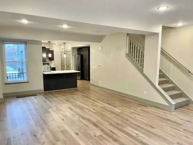 328 Maple Avenue Holland City, MI 49423