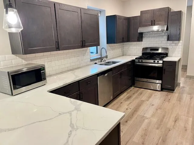 328 Maple Avenue Holland City, MI 49423