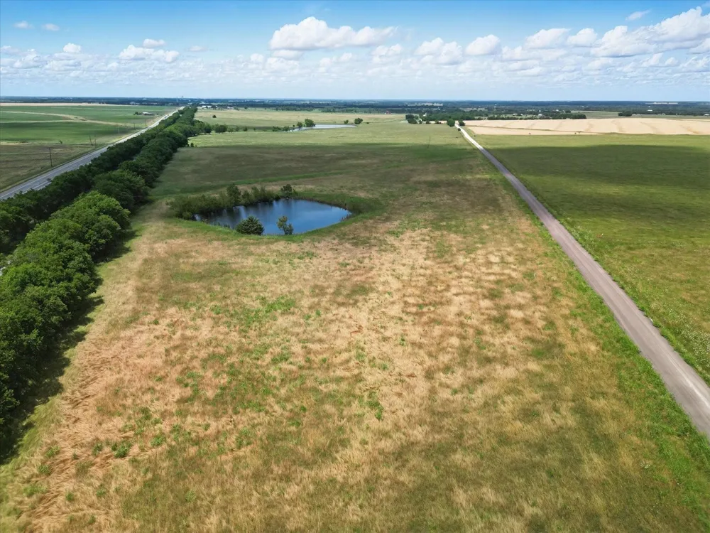 6464 County Road 1050 Celeste, TX 75423