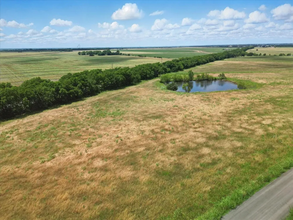 6464 County Road 1050 Celeste, TX 75423