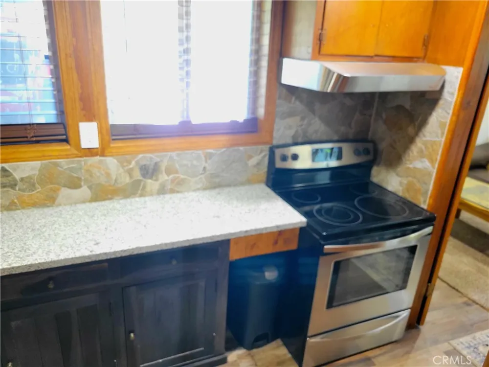 1116 Lark Road Wrightwood, CA 92397