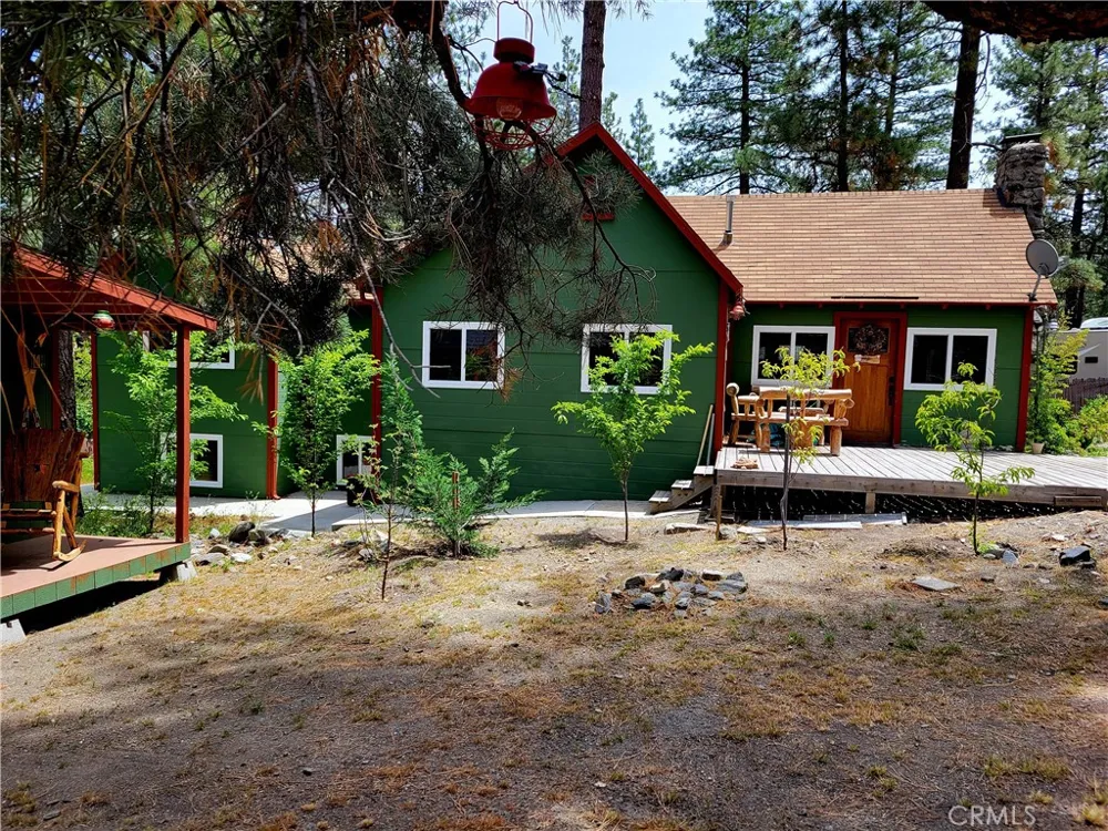 1116 Lark Road Wrightwood, CA 92397