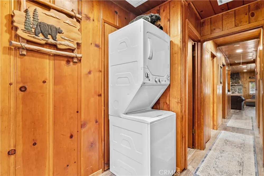 1116 Lark Road Wrightwood, CA 92397