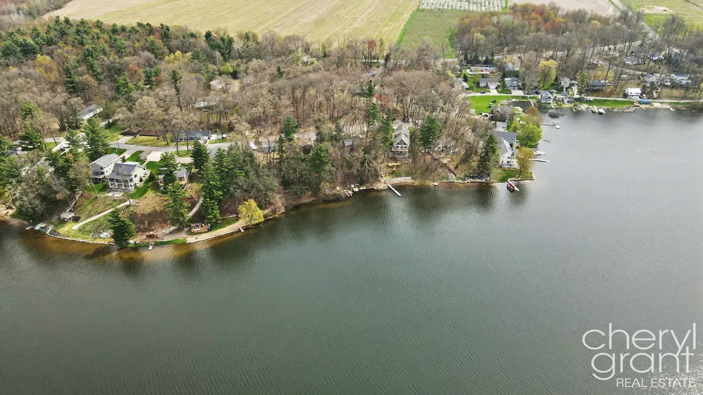 7406 Ravine Drive NE Belding, MI 48809
