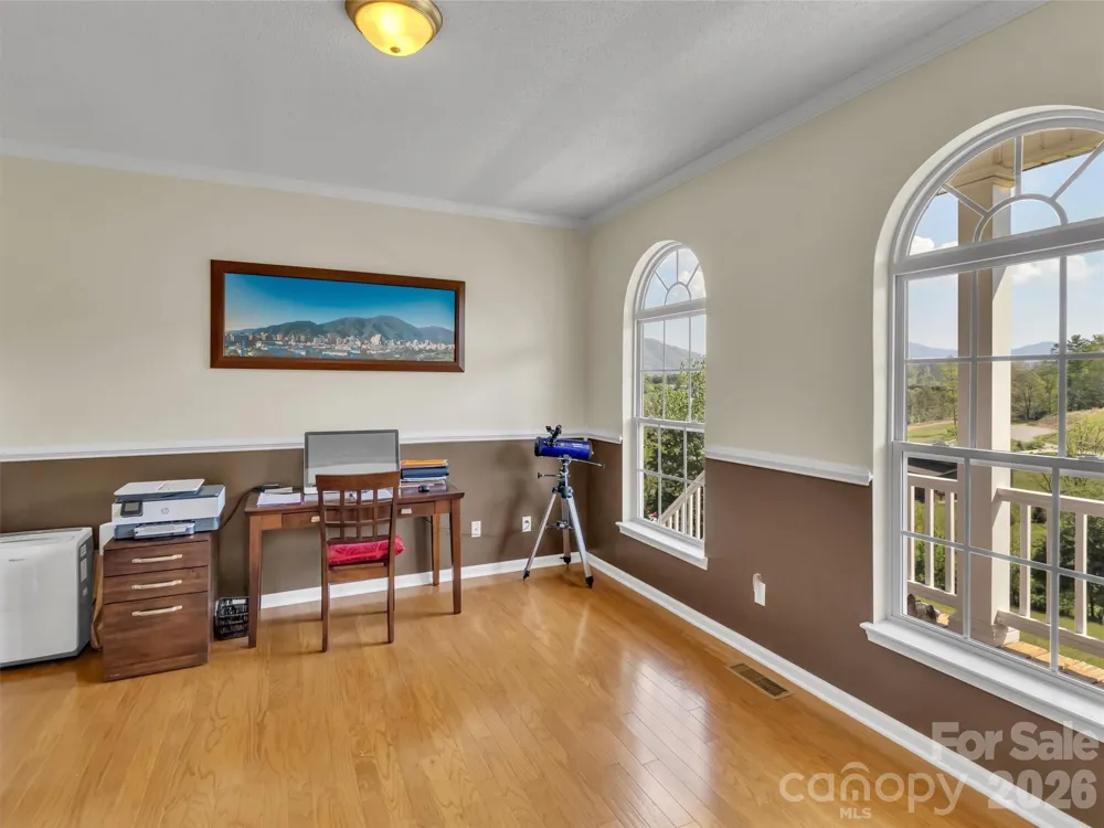 237 Midway Crossing Clyde, NC 28721