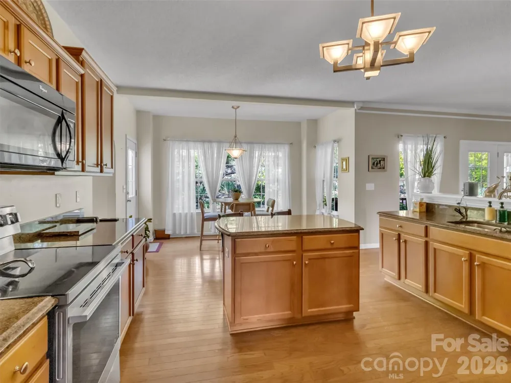 237 Midway Crossing Clyde, NC 28721