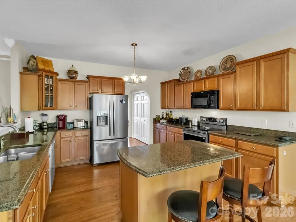 237 Midway Crossing Clyde, NC 28721
