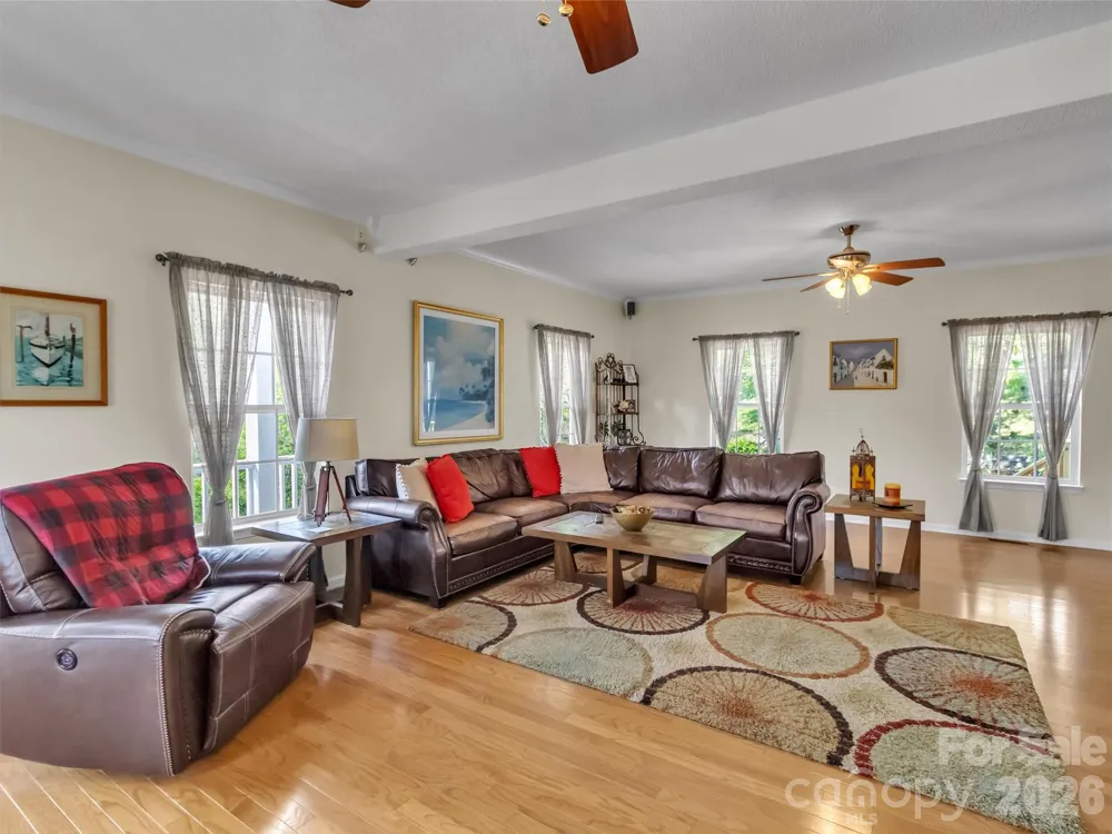 237 Midway Crossing Clyde, NC 28721